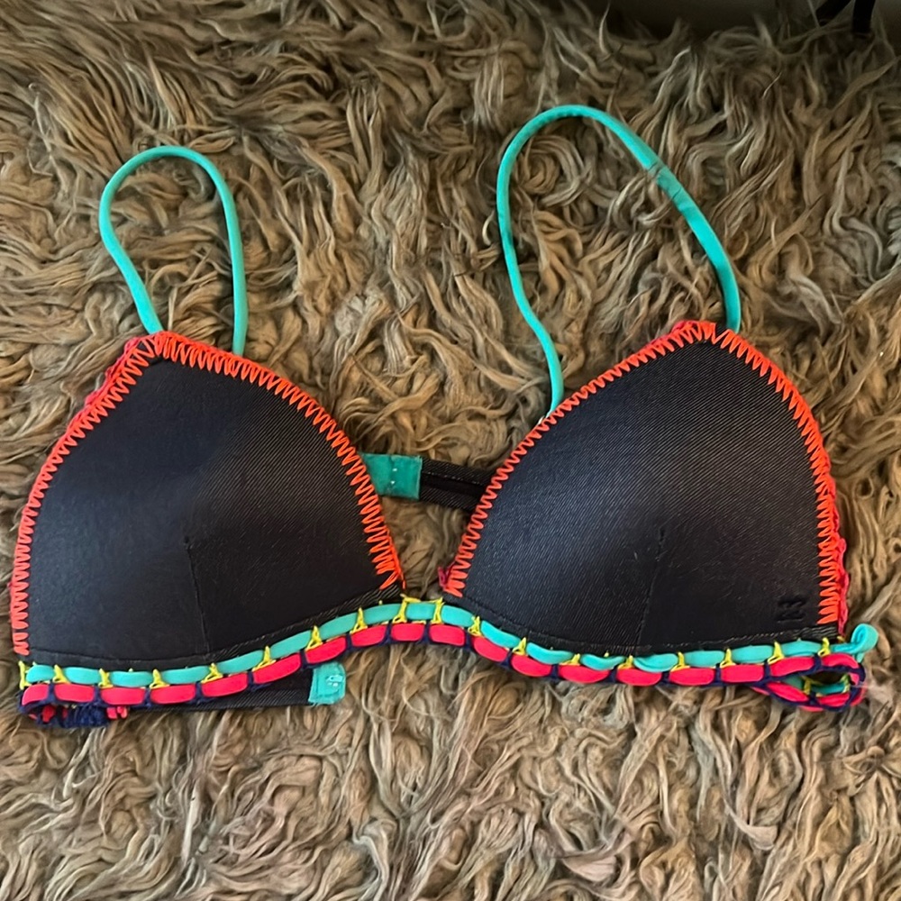 Billabong swim top